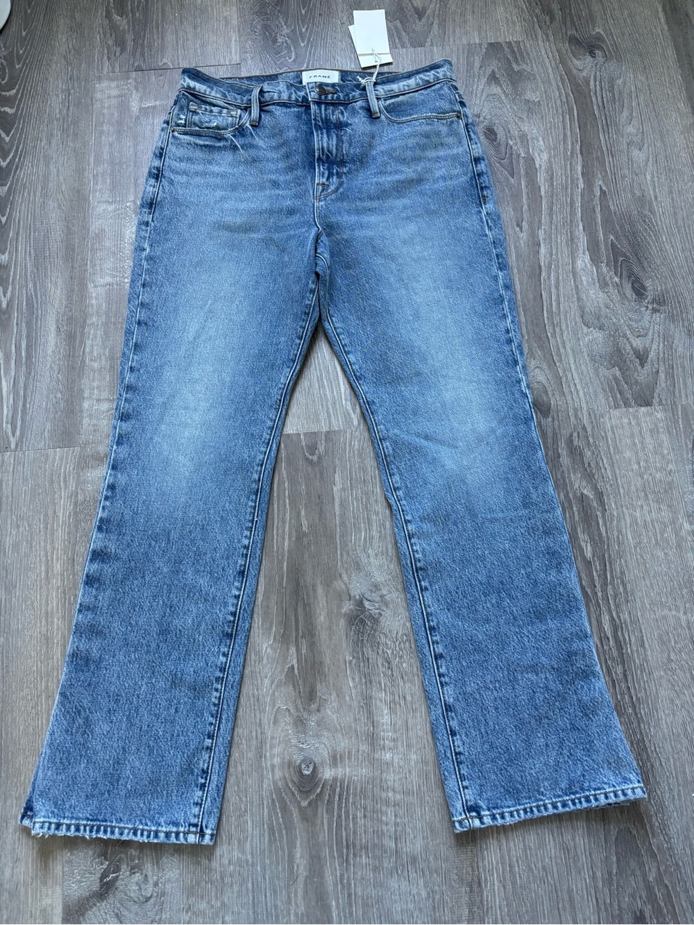 NWT Frame Denim Women's Straight Leg Jeans in Light Blue Wash Size 24